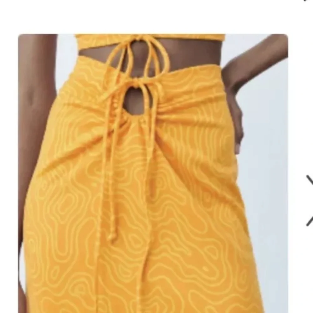 Zara Abstract Print Orange Cutout Tie Waist Skirt large - Picture 3 of 8